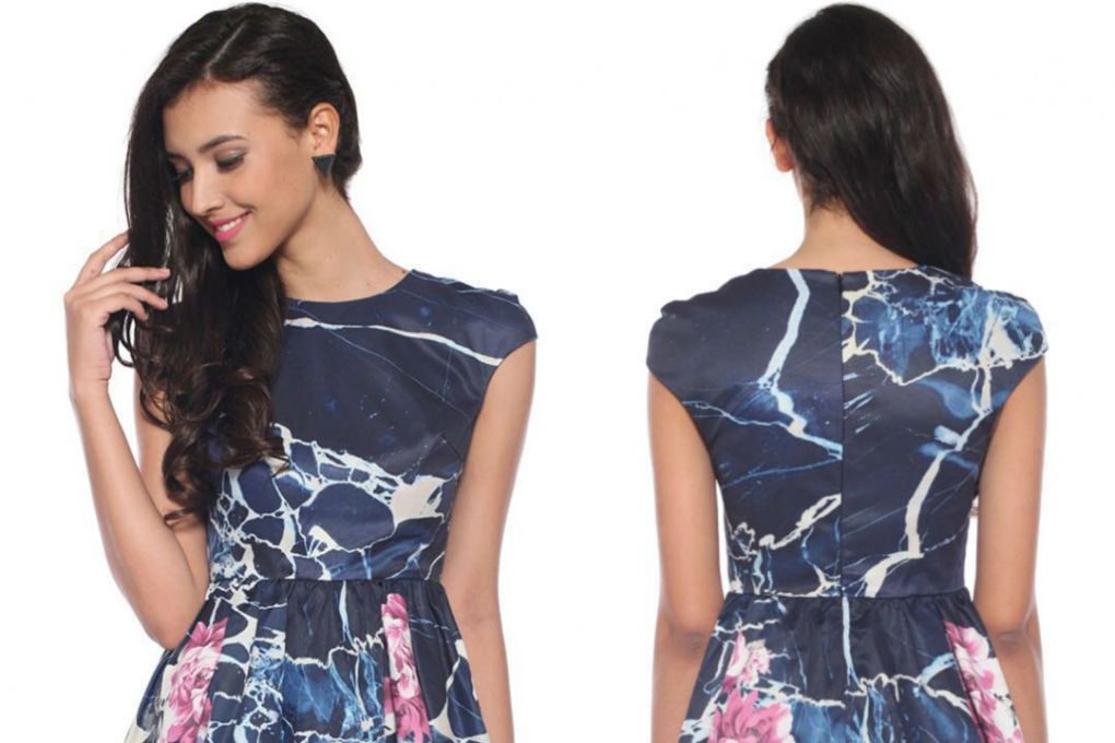 Graphic Print Dresses